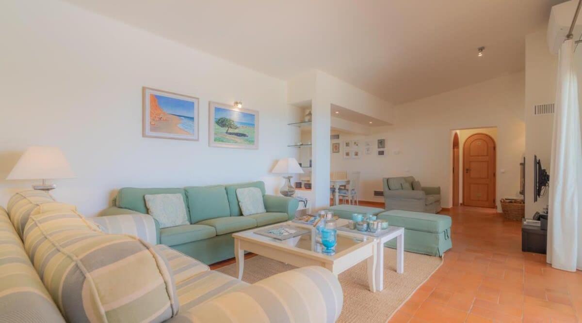 Villa Prado - Beautiful Beachfront Villa Albufeira Extérieur photo